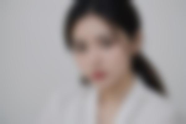 {面部美学设计：如何科学打造自然精致的五官比例