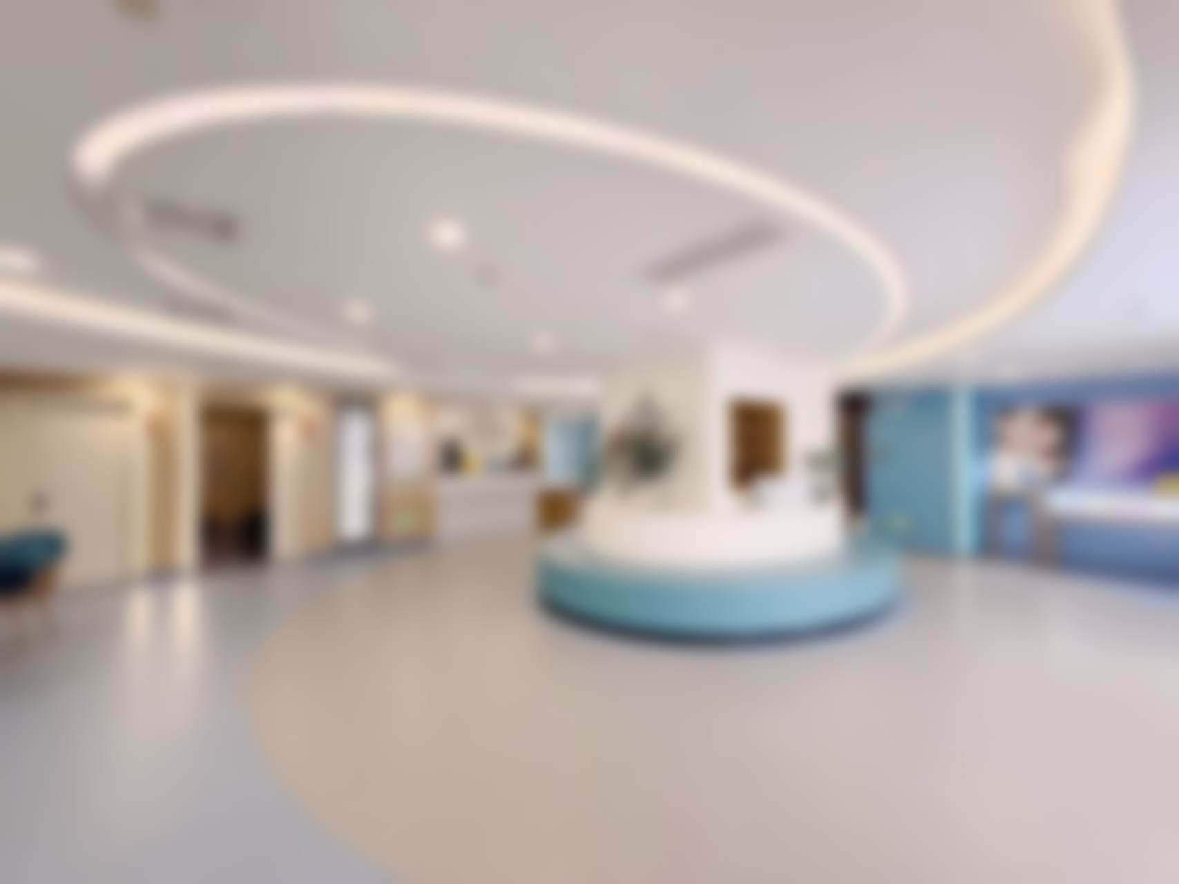 二、屈妍君医生资质与背景