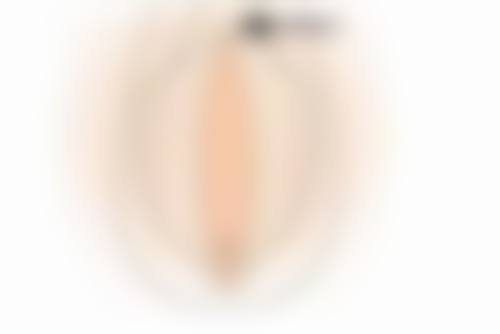 二、女人怎么样去除眼袋：日常护理方法