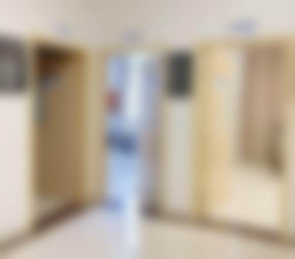 成都三博东篱医院医疗美容科田毅技术特点：妙弧眼综合技术优，术后效果自然恢复快 