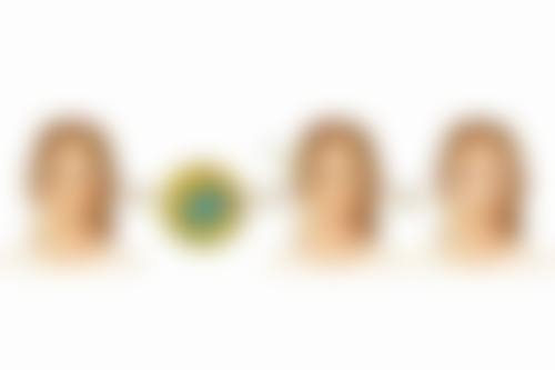 一、调整生活习惯来消除眼袋皱纹