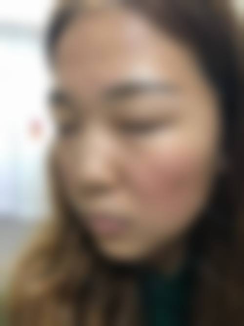 设备与环境:层流洁净系统与独立私密空间